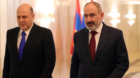 Mişustin Paşinyanı Moskvaya dəvət etdi