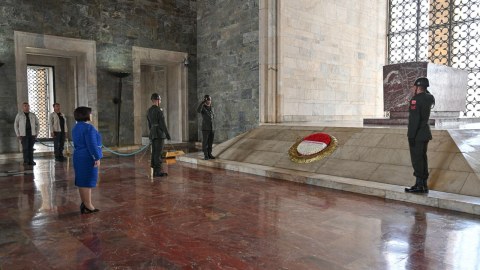 Sahibə Qafarova Atatürkün məzarını ziyarət etdi - FOTO