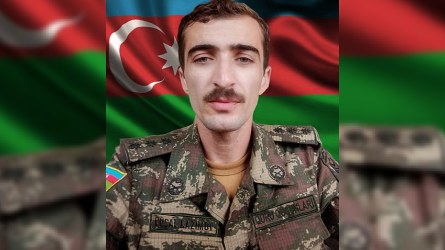Zaman ayrılıq nəğməsi çalır...