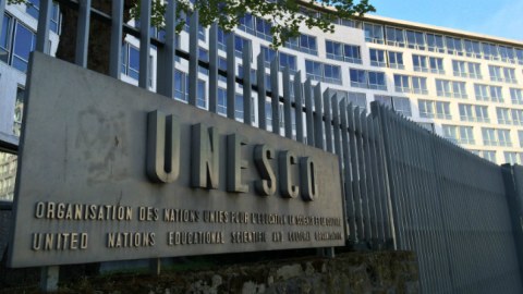 UNESCO-nun baş qərargahı Fransadan çıxarılmalıdır - İcma
