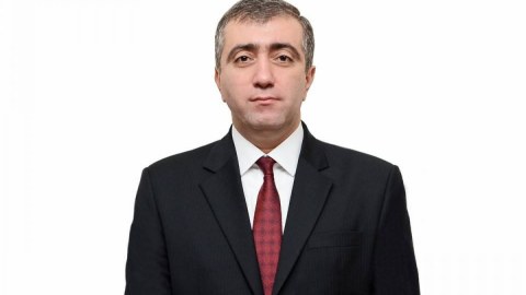Prezident Dövlət Agentliyinin sədrini işdən çıxardı