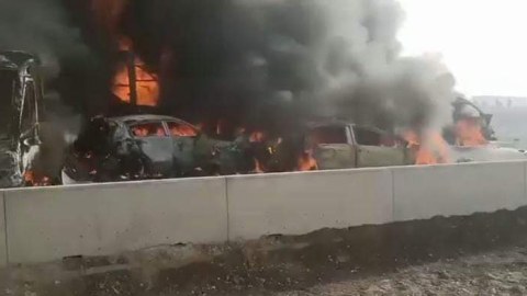 Zəncirvari qəza: 28 ölü, 60 yaralı