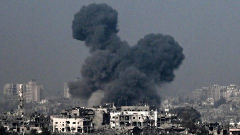 HƏMAS komandirinin olduğu ərazi bombalandı