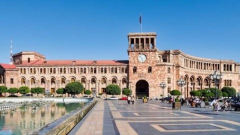 Ermənistanda “siyasi turizm”