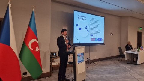 Praqada Azərbaycan icması ilə GÖRÜŞ