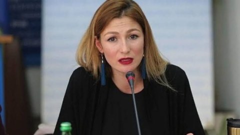 Rusiya əsgərləri 9 nəfərlik ailəni qətlə yetirib, 2-si uşaqdır - Əminə Cabbar