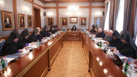 Qaregin keşişləri topladı - 4 gün iclas olacaq