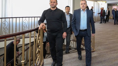 İrəvanda Qarabağ müzakirəsi - qapalı iclasda Şahramanyan da iştirak edir