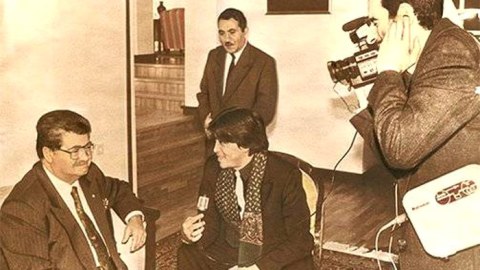 Bir şəklin tarixçəsi: Çingiz Mustafayevin Turqut Özalla MÜSAHİBƏSİ...