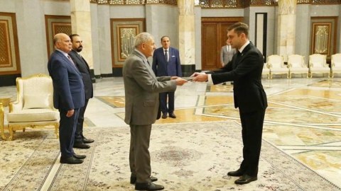 Səfirimiz etimadnaməsini İraq Prezidentinə təqdim etdi