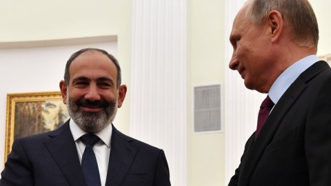 Rusiya Ermənistanı bağışlayacaqmı? - Erməni qəzeti yazır...