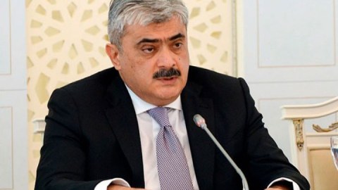 Nazirdən deputatın çıxışına cavab - Bu texniki məsələdir