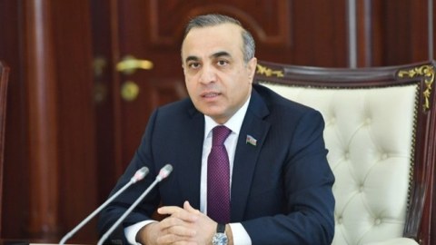 Qələbəmizi əks etdirən filmləri görmürük - Azay Quliyev