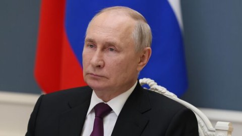 Putin Mahaçqaladakı hadisələrə görə Qərbi ittiham edir