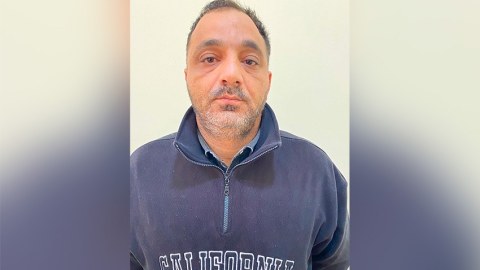 Külli miqdarda narkotiklə tutuldu 