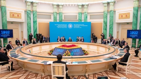 Azərbaycanın suverenleyini bərpa etməsini məmuniyyətlə qarşılayırıq