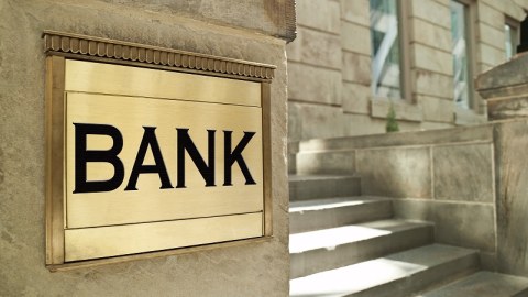 Müflis banklarla bağlı yeni QAYDALAR