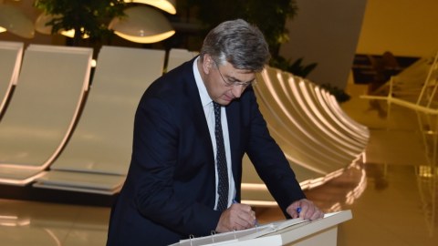 Xorvatiyanın Baş naziri Heydər Əliyev Mərkəzində - FOTOLAR