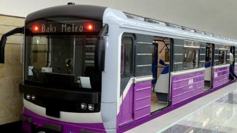 Metro səhər saatlarında 8 dəqiqə intervalla işləyir - Açıqlama
