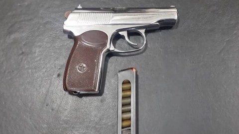 Bakıda "Makarov" tapançası satmaq istəyən şəxs saxlanıldı