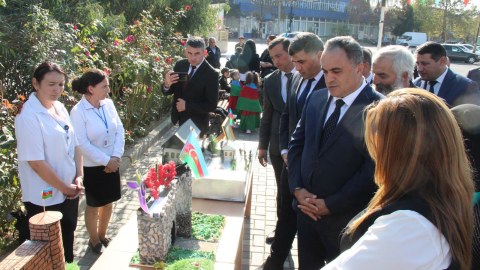 Goranboyda Zəfər Günü ilə bağlı rəsm sərgisi keçirilib - FOTOLAR