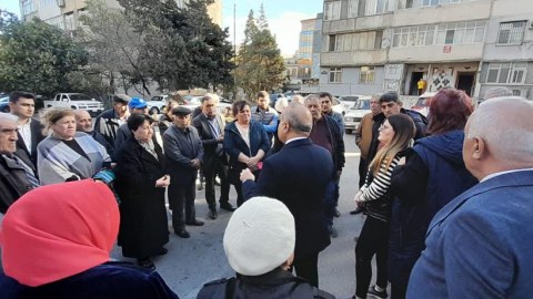Azay Quliyev seçicilərilə görüşüb - FOTOLAR