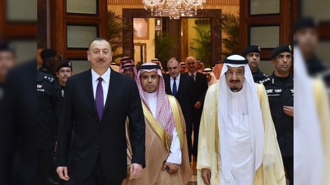 Səudiyyə Kralı İlham Əliyevi təbrik etdi