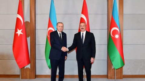 Ərdoğan İlham Əliyevi TƏBRİK ETDİ