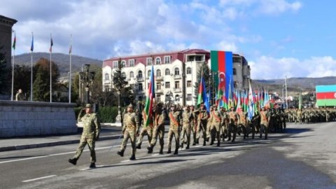 Xankəndinin qürur tarixi: Zəfər Paradı