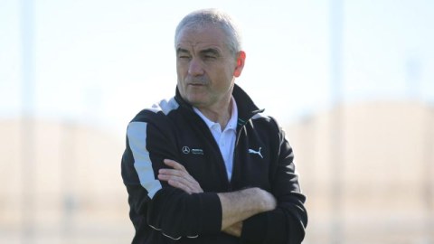 "Beşiktaş"a yeni baş məşqçi gətirildi