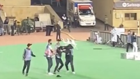 “Qarabağ”ın Avroliqa oyununda topdaşıyanlar dalaşdı - VİDEO