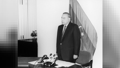 Azərbaycan Konstitusiyasını hazırlayan 35 nəfər kim idi... - SİYAHI