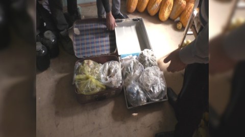 Polis Ağdaşda əməliyyat keçirdi - 9 nəfər tutuldu
