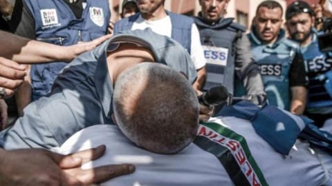 Qəzzada ölən jurnalistlərin sayı 49-a ÇATDI