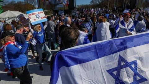 On minlərlə insan İsrailə dəstək yürüşü keçirdi - FOTOLAR