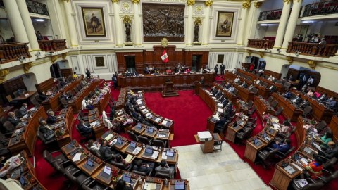 Peru Konqresi Zəfər Günü ilə əlaqədar bəyanat qəbul etdi