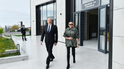 İlham Əliyevlə xanımının açılışdan FOTOLAR