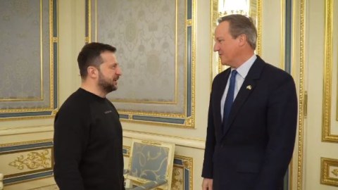 Kameron XİN başçısı kimi ilk səfərini Kiyevə etdi - Zelenski ilə görüşdü