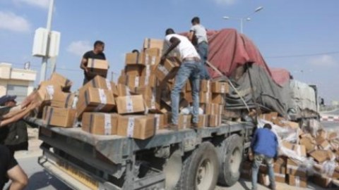 144 yük maşını Qəzzaya daxil oldu