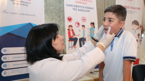 Bakıda şagirdlər arasında xəstəliklər aşkarlandı - FOTOLAR