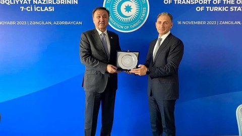 Rəşad Nəbiyev TDT-nin baş katibi ilə müzakirələr apardı