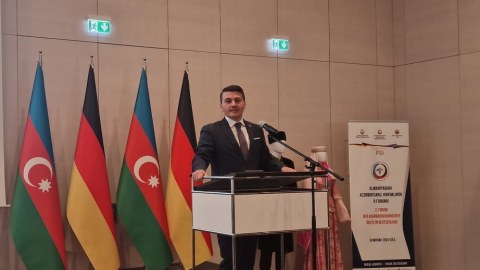 Almaniyadakı azərbaycanlıların birliyini müşahidə edirik