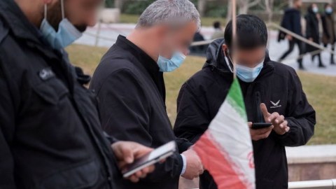 İranda “mobil telefonlara nəzarət polisi” yaradılıb - FOTO