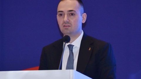 Azərbaycan mədəniyyətinə uyğun məşqçilər arasında seçim ediləcək - Baş katib