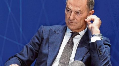Canni De Byazinin AFFA rəhbərliyinə verdiyi hesabat açıqlandı