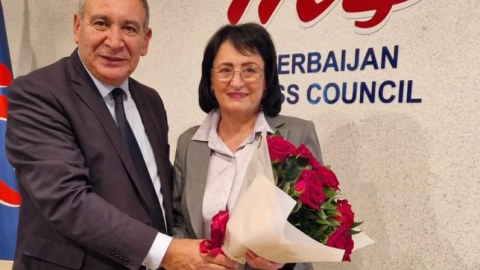 Mətbuat Şurası Aida Eyvazovanın 60 illiyini qeyd edib - FOTOLAR