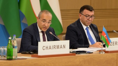 Azərbaycanın xarici borcu ÜDM-in 10 faizi civarındadır