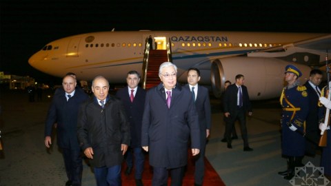 Kasım-Jomart Tokayev Bakıdadır - FOTO
