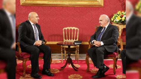 Səfir etimadnaməsini Malta Prezidentinə təqdim etdi