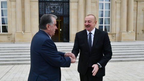 Emoməli Rəhmon yenidən Bakıya gələcək